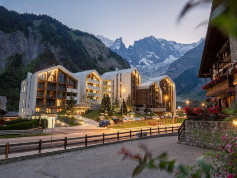 TH COURMAYEUR