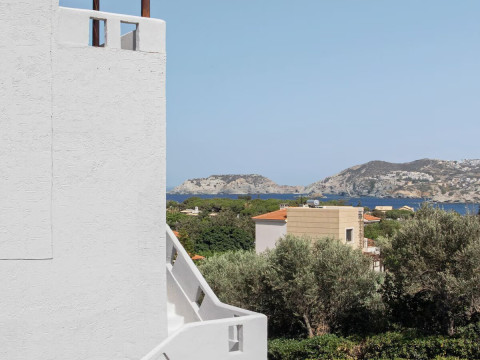 THALIA BLOOM VILLA APARTMENTS