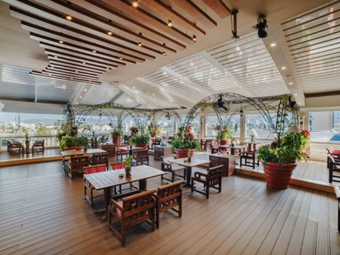 THE ARKIN COLONY HOTEL