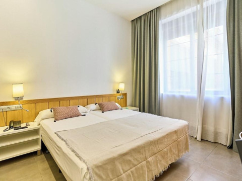 The Book Factory Hostel By Gaiarooms