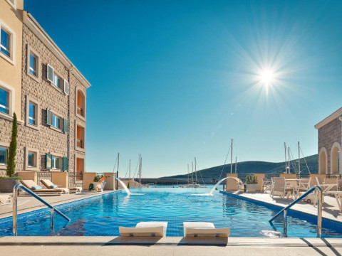 The Chedi Lustica Bay