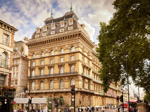 The Clermont London, Victoria