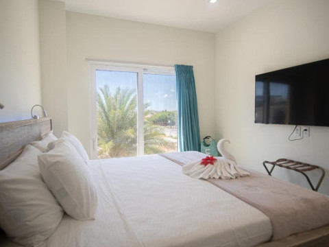 The Cove - Condo Hotel