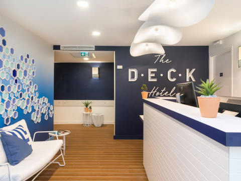 The Deck Nice By Happyculture