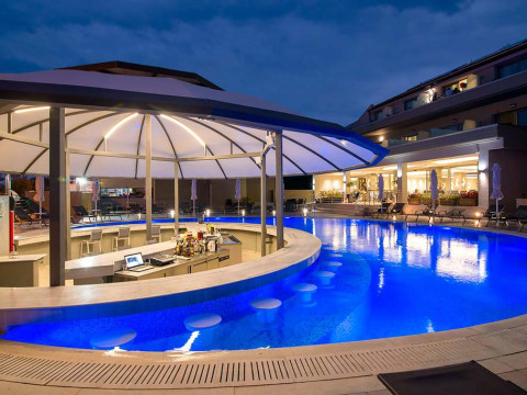 The Dome Luxury Hotel