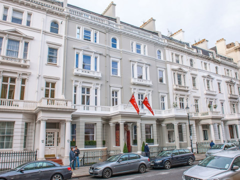 THE EXHIBITIONIST HOTEL