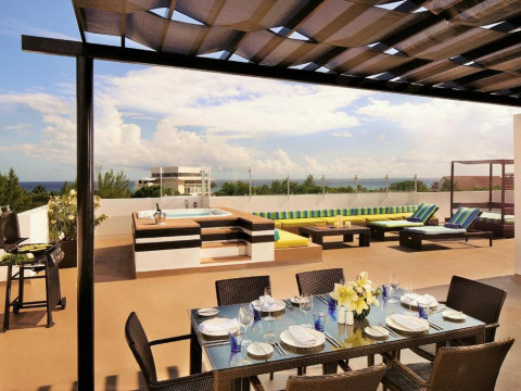 The Fives Beach Hotel & Residences