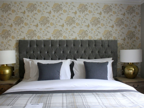 The Hayden Pub and Rooms