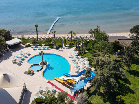 The Holiday Resort