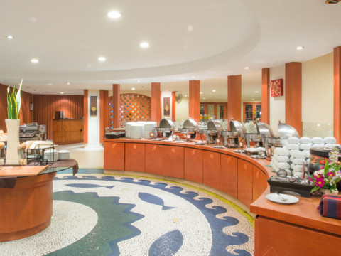 The Imperial Hua Hin Beach Resort