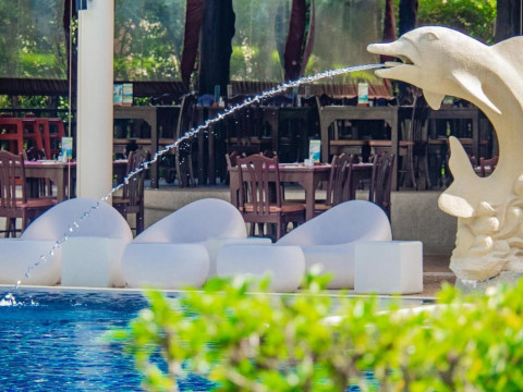 The Leaf Oceanside by Katathani Resort