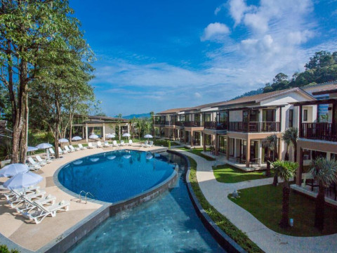 The Leaf on The Sands by Katathani Resort