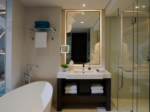 The Lind Boracay