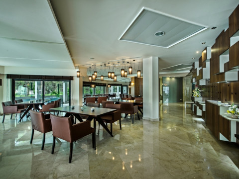 The Magnolia Hotel