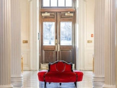 THE MANSION AT GLEN COVE