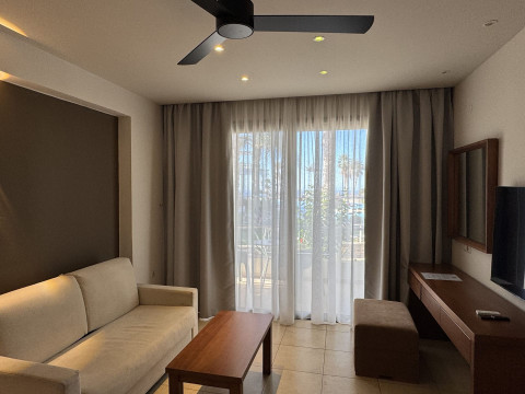 THE NOVERIAN SCENIC CRETE HILLTOP VILLA RESORT