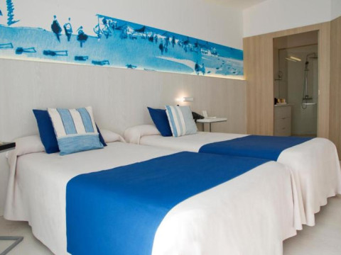 (The Place) Mar Mediterrania by ALEGRIA