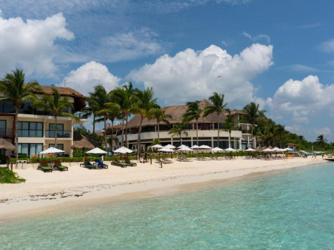 The Reef Coco Beach