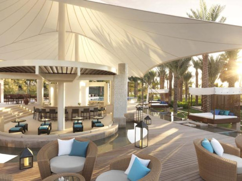 THE RITZ-CARLTON