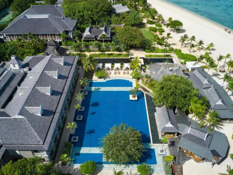 The St. Regis Le Morne Resort