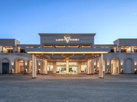 The V Luxury Sahl Hasheesh Resort