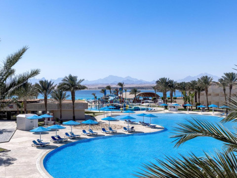 THE V LUXURY RESORT