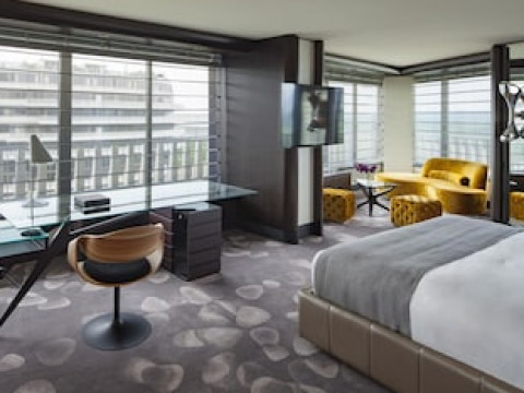 THE WATERGATE