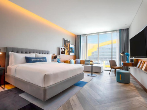THE WB ABU DHABI, CURIO COLLECTION BY HILTON