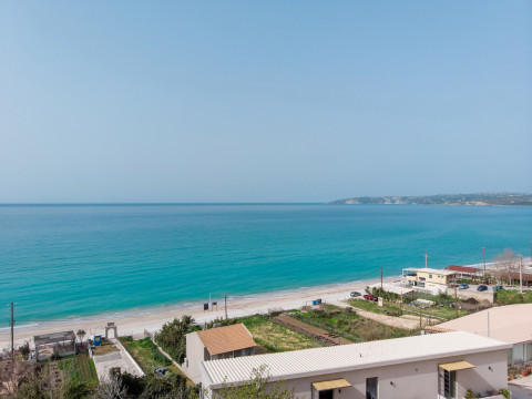 Thea Luxury Suites