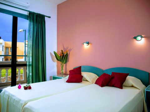 Theoni Apartments Malia