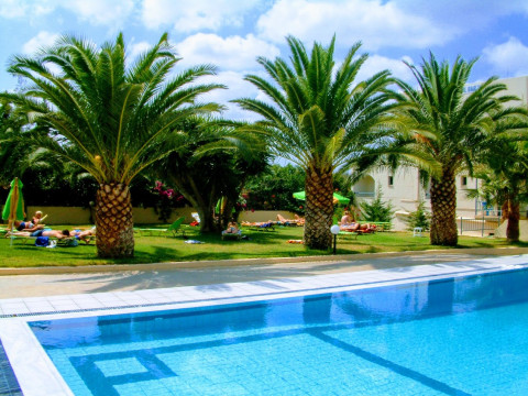 Theoni Apartments Malia