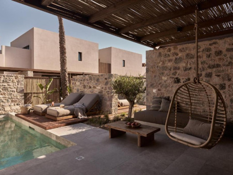 Hotel Theros All Suite