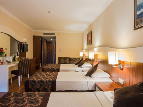 THRONE BEACH RESORT & SPA