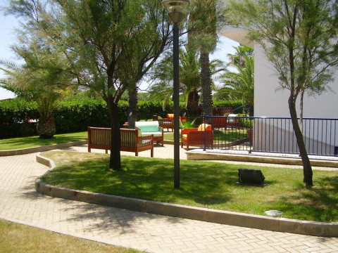 Ticho's Greenblu Hotel