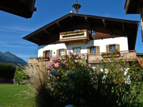 TIERWARTHOF