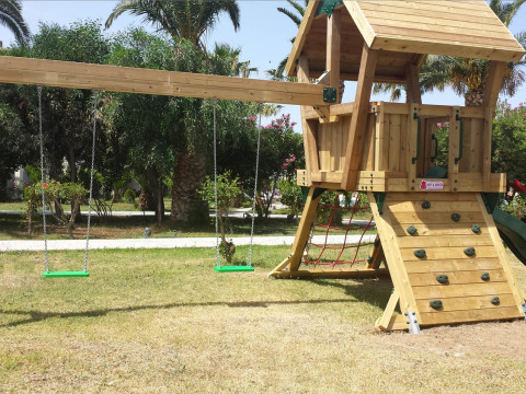 TIGAKI BEACH HOTEL