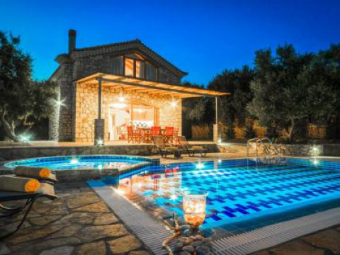 Tireda Villa