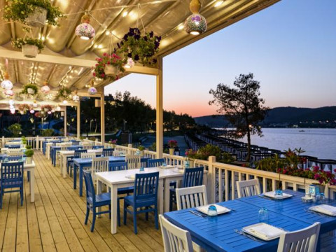TITANIC LUXURY COLLECTION BODRUM
