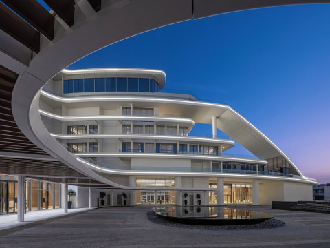 Tivoli La Vie Muscat Hotel & Residences