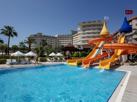 Saphir Resort