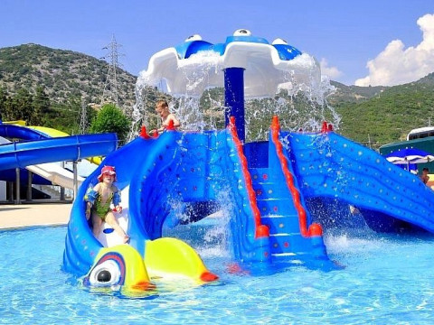 Blue Fish Hotel
