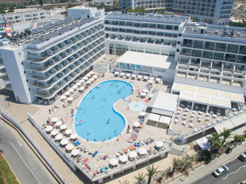 Tofinis Hotel