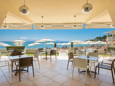 Tosca Beach Hotel