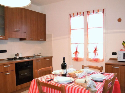 Traditional Holiday Home in Moneglia With Private Terrace
