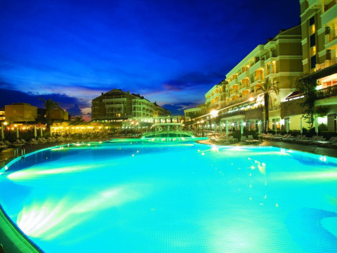 TRENDY ASPENDOS BEACH