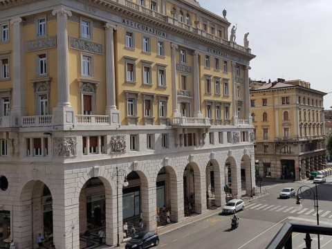 Trieste Center Rooms & Apartments