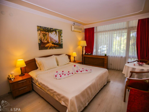 TROIA TUSAN HOTEL