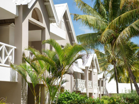 TROPICAL ATTITUDE