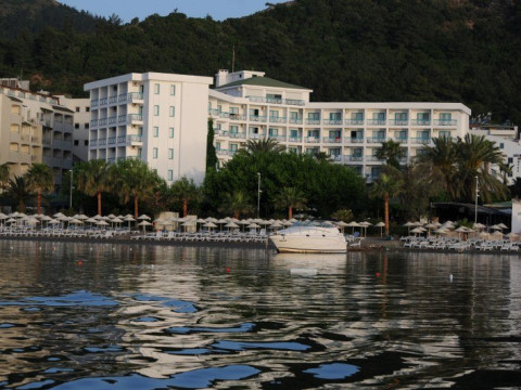 Tropikal Hotel