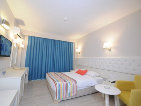 Tropikal Hotel
